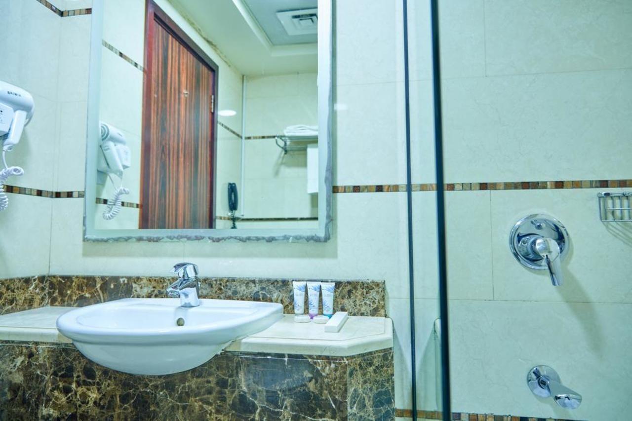 Grand Square Hotel Dubaj Exteriér fotografie